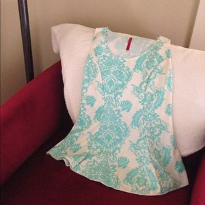 📍📍📍 Brand New Tank Top